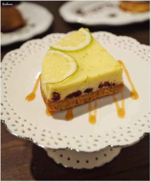 【食】【中壢】等等法式甜點 Waiting Patisserie．法式藍帶甜點的魅力真是叫人無法抵抗!