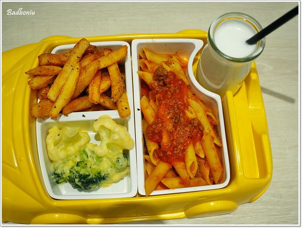 【食】【桃園】N.Y. BAGELS CAFE(台茂店)．桃園也能吃到純正美式brunch!