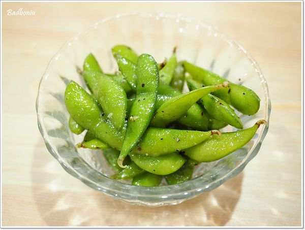 【食】【八德】YORK親子廚房．雖然遊戲設施不多，但餐點很有溫度。 分享: 7Headlines facebook PLURK twitter  