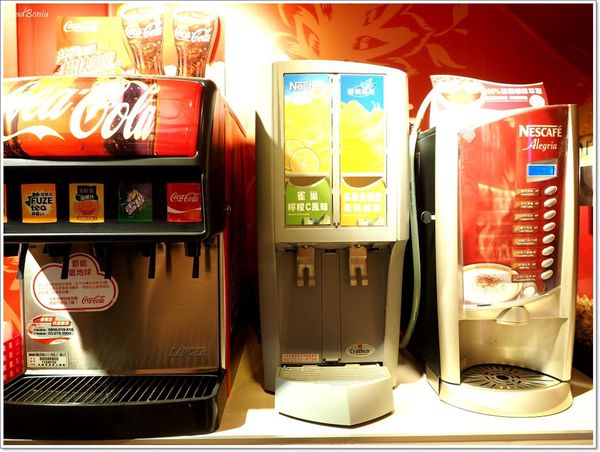 【食】【桃園】六扇門時尚湯鍋桃園店 百元鍋物吃很飽