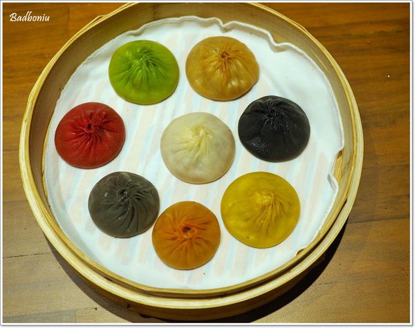 【食】【台北】樂天皇朝．台灣的小籠包還是小勝