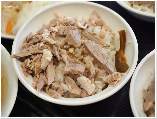 【食】【台北】肉伯火雞肉飯.CNN推薦台南美食也來台北開分店了! 【食】【台北】肉伯火雞肉飯.CNN推薦台南美食也來台北開分店了!