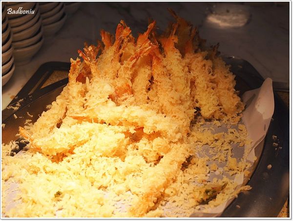 【食】【台北】寒舍樂廚Raku Kitchen．帶小孩吃buffet也可以這麼輕鬆!