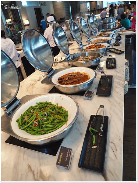 【食】【台北】寒舍樂廚Raku Kitchen．帶小孩吃buffet也可以這麼輕鬆!