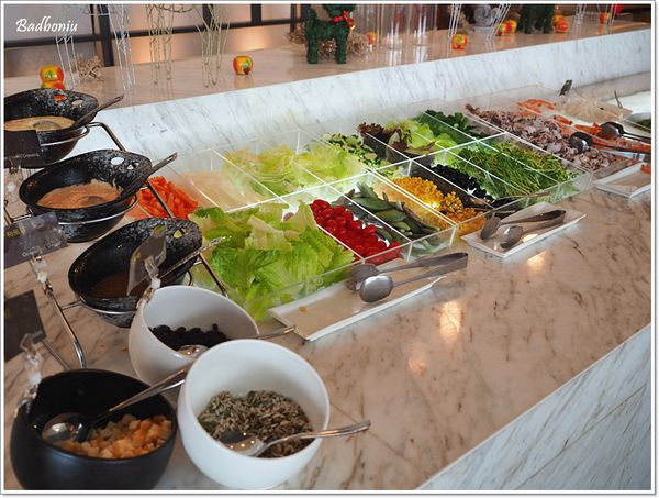 【食】【台北】寒舍樂廚Raku Kitchen．帶小孩吃buffet也可以這麼輕鬆!