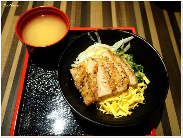 【食】【桃園】鰻慢來 - 中壢也有很棒的鰻魚飯ㄛ 【食】【桃園】鰻慢來 - 中壢也有很棒的鰻魚飯ㄛ