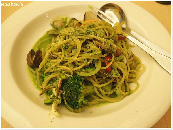 【食】【桃園】歐若拉烘培坊.可能蛋糕麵包比義大利麵好吃吧XD 【食】【桃園】歐若拉烘培坊.可能蛋糕麵包比義大利麵好吃吧XD