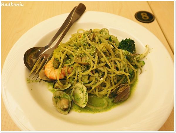 【食】【桃園】歐若拉烘培坊.可能蛋糕麵包比義大利麵好吃吧XD 【食】【桃園】歐若拉烘培坊.可能蛋糕麵包比義大利麵好吃吧XD