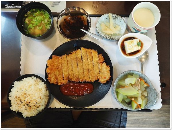 【食】【彰化】木木川 日式定食、鍋物．北斗鎮上巷子內的美食