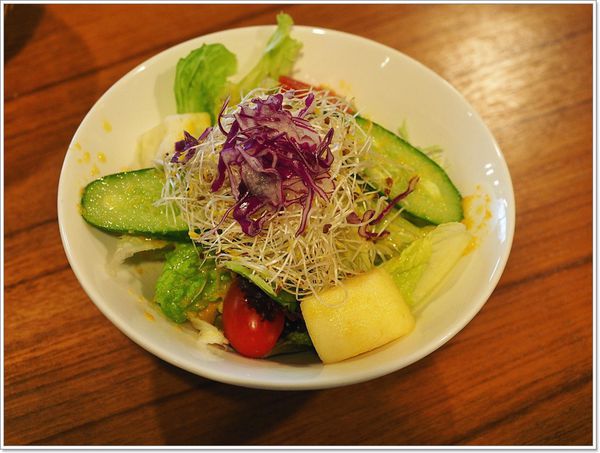 【食】【台中】稞枓(ㄎㄜㄉㄡˇ)咖啡廚房．有沙坑、遊戲室的親子餐廳!
