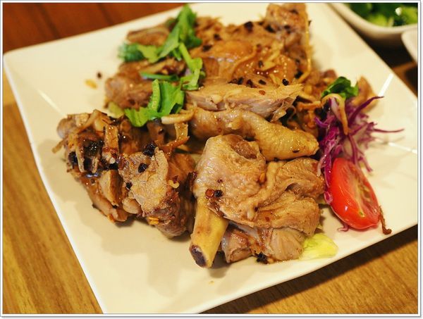 【食】【台中】稞枓(ㄎㄜㄉㄡˇ)咖啡廚房．有沙坑、遊戲室的親子餐廳!