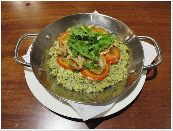 【食】【桃園】樂朋烤飯 比薩LEBON'S PAELLA tapas pizza．中規中矩