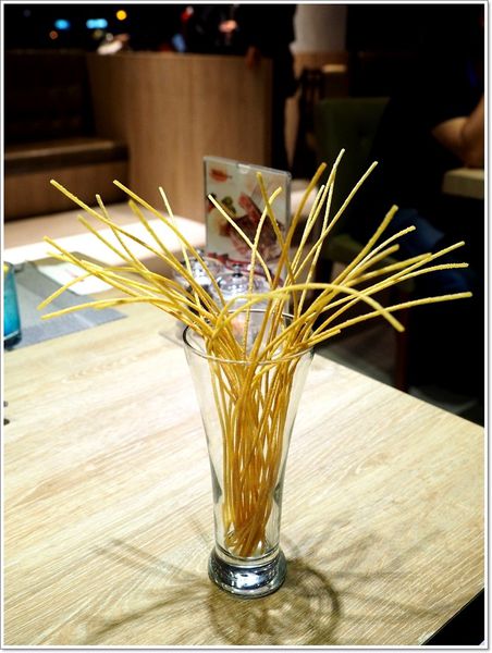 【食】【台中】在玻璃屋裡大嗑牛排-沃克牛排台中店
