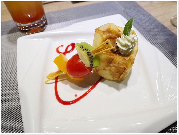 【食】【台中】在玻璃屋裡大嗑牛排-沃克牛排台中店