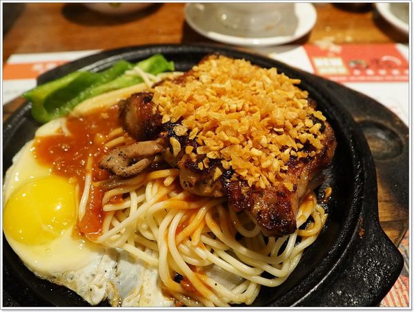 【食】【宜蘭】來來牛排館 - 東部的赤鬼 【食】【宜蘭】來來牛排館 - 東部的赤鬼