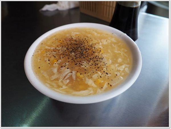 【食】【宜蘭】力行早點&宜蘭國中青苔龍貓車站 【食】【宜蘭】力行早點&宜蘭國中青苔龍貓車站