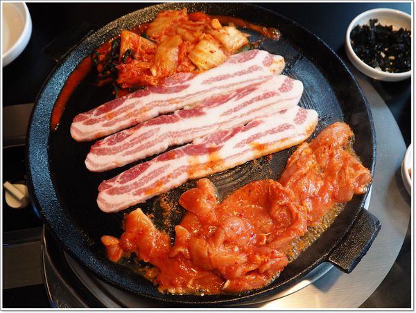【食】【台北】HONEY PIG・美國來的24小時韓式燒肉店
