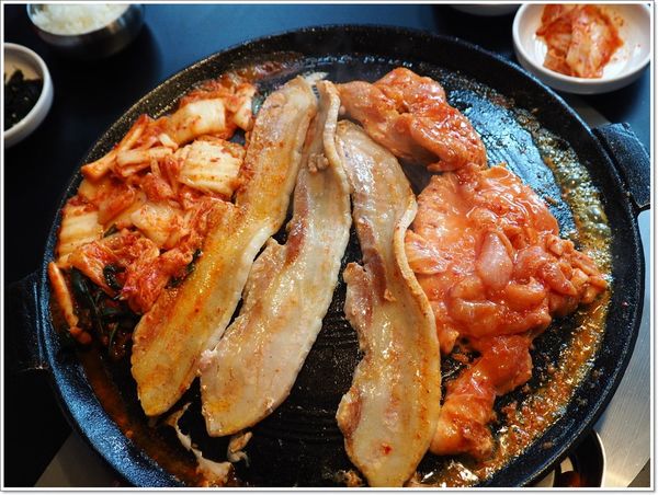 【食】【台北】HONEY PIG・美國來的24小時韓式燒肉店