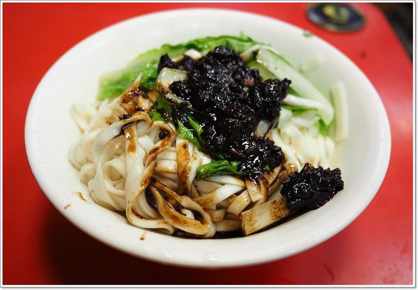 【食】【宜蘭】大稑牛肉麵館 - 蘇澳小鎮的美食 【食】【宜蘭】大稑牛肉麵館 - 蘇澳小鎮的美食