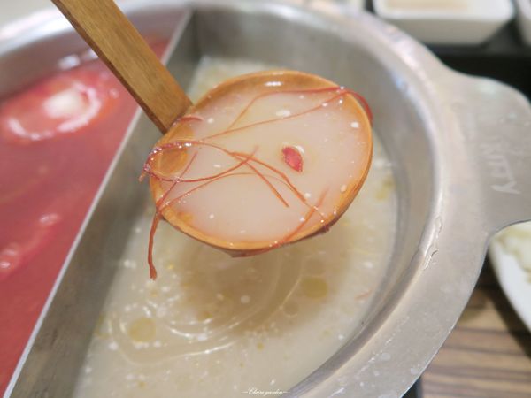 台北 捷運忠孝敦化站 HELLO KITTY Shabu-Shabu ~kitty迷瘋狂之地 台北 捷運忠孝敦化站 HELLO KITTY Shabu-Shabu ~kitty迷瘋狂之地