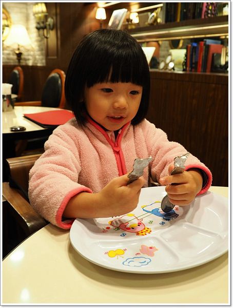 【食】【台北】MEE'S CAFE.跟日本星乃珈啡同步的舒芙蕾厚鬆餅 【食】【台北】MEE'S CAFE.跟日本星乃珈啡同步的舒芙蕾厚鬆餅