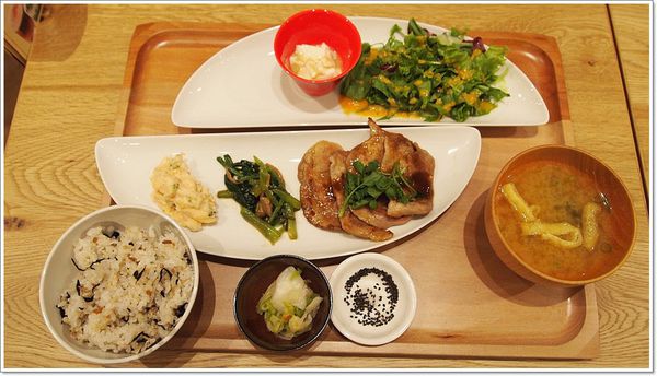 【食】【台北】御盤de食堂(おぼん de ごほん)．微風松高
