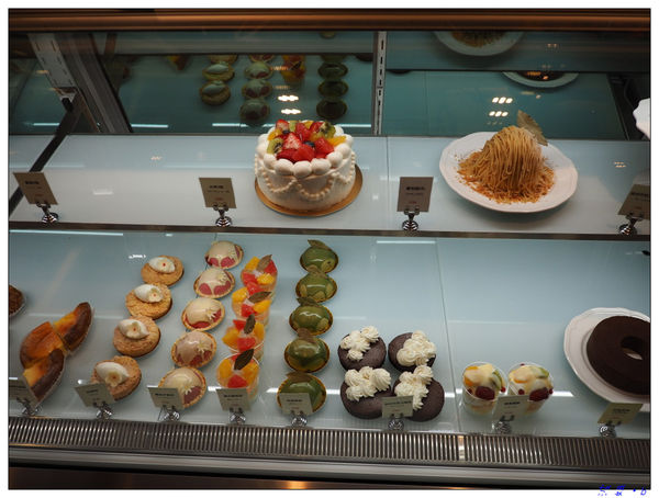 【食】【台北】來自名古屋的Patissier Pinede甜點專賣 - ピネード台湾店