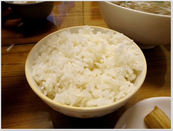 【食】【桃園】(大園)玉 越南美食料理 _ 店要睜大眼睛才看得到 【食】【桃園】(大園)玉 越南美食料理 _ 店要睜大眼睛才看得到
