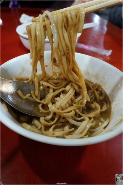 [花蓮美食] 自強夜市~小而重鹹口味的夜市小食