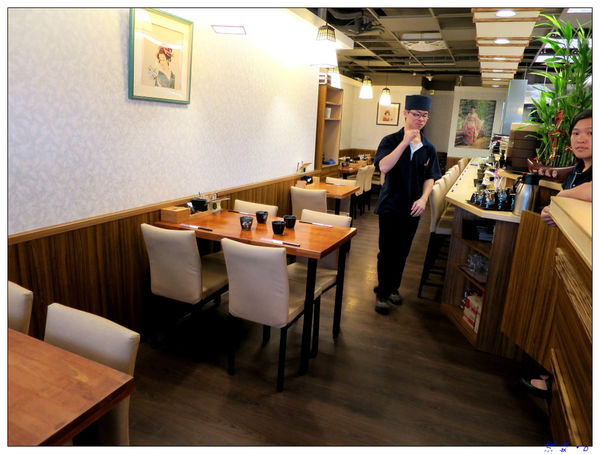 【食】【台北】小六食堂 - 傳說中CP值暴表的丼 【食】【台北】小六食堂 - 傳說中CP值暴表的丼