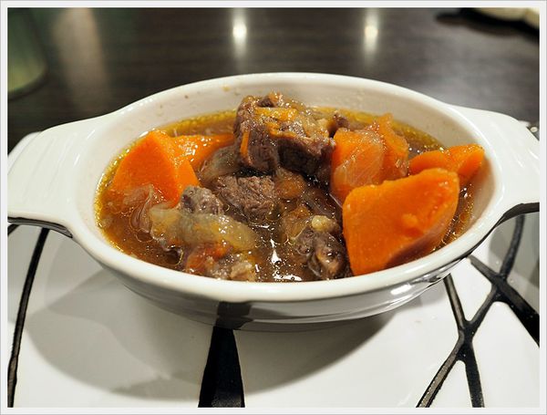 【食】【桃園】呆在2F cafe．隱身二樓的咖啡館