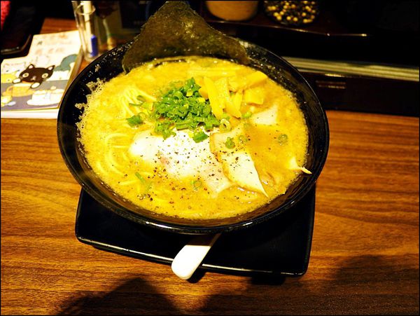 【食】【台北】鷹流東京醬油拉麵.蘭丸 【食】【台北】鷹流東京醬油拉麵.蘭丸