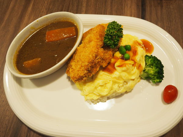 【食】【桃園】Daily 日式咖哩蛋包飯 桃園店 【食】【桃園】Daily 日式咖哩蛋包飯 桃園店