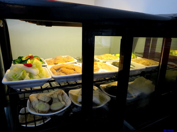 【食】【台北】日本比台灣有名的「神仙川味牛肉麵」 (延吉店) 
