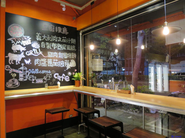 【食】【桃園】T2 KITCHEN & BAR 美式餐廳 【食】【桃園】T2 KITCHEN & BAR 美式餐廳