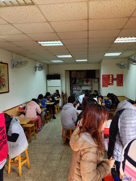 【食】【中壢】忠貞市場的傳奇 大鬍子米干
