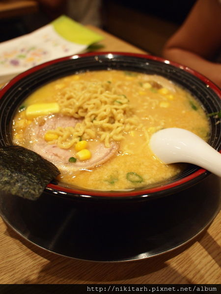  【食】【台北】屯京拉麵信義A8店