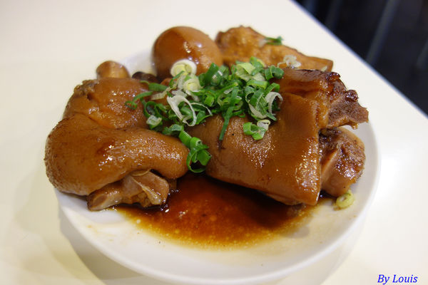 【食】【桃園】飛米子_ 第一好吃的五星級流淚滷肉飯!! 【食】【桃園】飛米子_ 第一好吃的五星級流淚滷肉飯!!