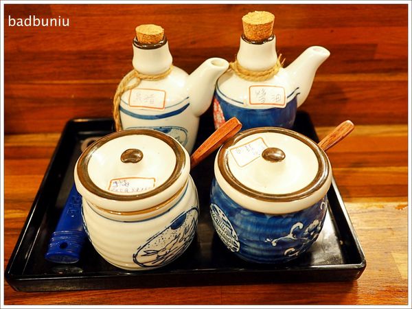 【食】【宜蘭】盛滿號 蚵仔麵線關東煮烤物．湯圍溝公園旁濃濃日式風情的溫暖小店！