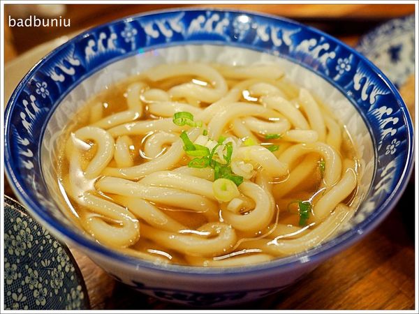 【食】【宜蘭】盛滿號 蚵仔麵線關東煮烤物．湯圍溝公園旁濃濃日式風情的溫暖小店！