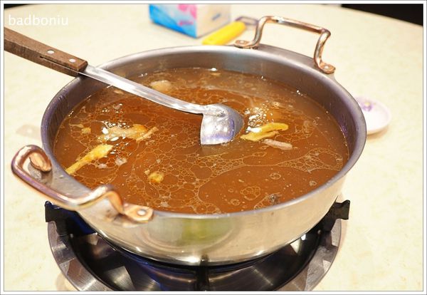 【食】【桃園】來來正港現宰羊肉爐.羊肉現場新鮮現宰,生意好得強強滾! 【食】【桃園】來來正港現宰羊肉爐.羊肉現場新鮮現宰,生意好得強強滾!