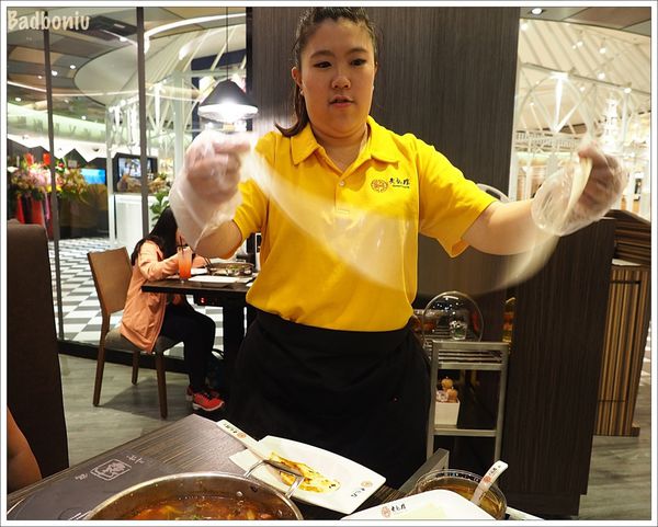 【食】【台北】黃記煌三汁燜鍋 台灣一號店- 不加一滴水的北京十大火鍋,打開這鍋就不燜了! 【食】【台北】黃記煌三汁燜鍋 台灣一號店- 不加一滴水的北京十大火鍋,打開這鍋就不燜了!
