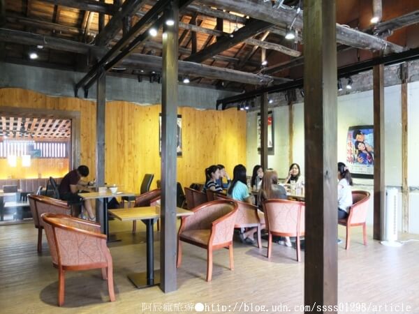 【美食特搜。屏東市】春日佐光藝文複合式餐廳。和風日式氣息 老屋空間新享受 慢活的下午茶節奏