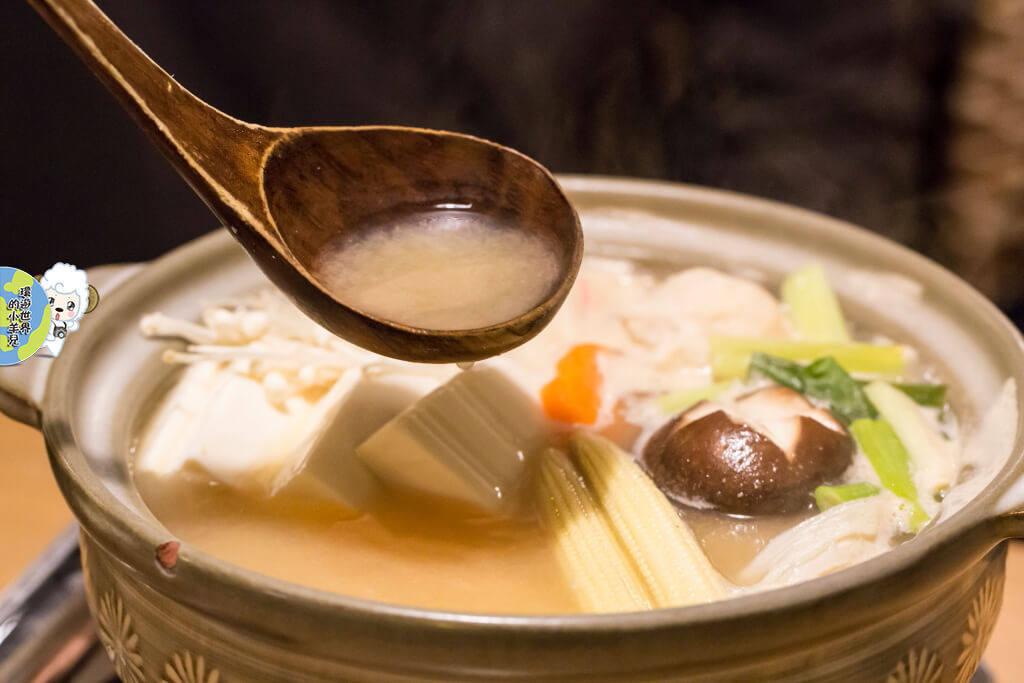 【台中♥北區】都市中隱藏的綠蔭美食初綠和風定食抹茶專賣店，IG打卡熱門景點Ｘ抹茶控必吃！ 