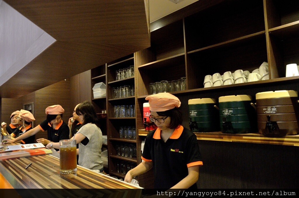 『台中♥中華店』24小時不打烊，Yes58義大利麵