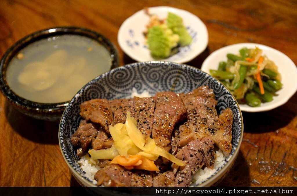 『台中♥』九日味噌燒肉丼專門店
