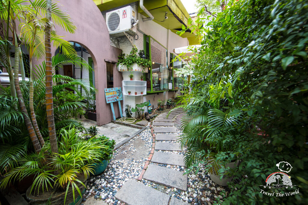 【高雄♥花園店】童話花園｜冬季限定的熱戀草莓甜心蜜糖吐司Ｘ約會Ｘ必點！