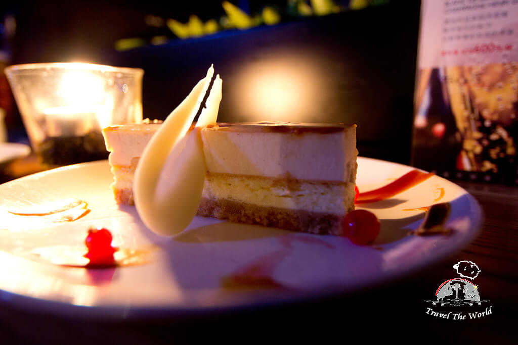 『高雄♥美食』 etage15 ♕ Hotel dua' 俯瞰港都絢麗的夜景 『高雄♥美食』 etage15 ♕ Hotel dua' 俯瞰港都絢麗的夜景