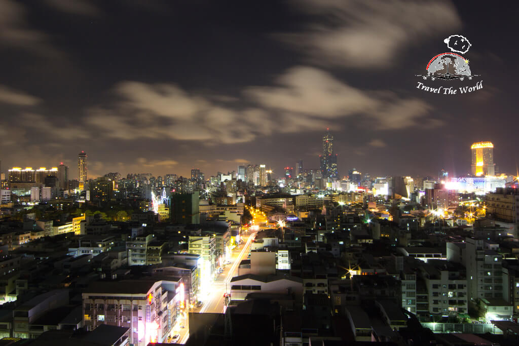 『高雄♥美食』 etage15 ♕ Hotel dua' 俯瞰港都絢麗的夜景 『高雄♥美食』 etage15 ♕ Hotel dua' 俯瞰港都絢麗的夜景