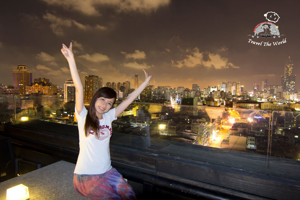 『高雄♥美食』 etage15 ♕ Hotel dua' 俯瞰港都絢麗的夜景 『高雄♥美食』 etage15 ♕ Hotel dua' 俯瞰港都絢麗的夜景